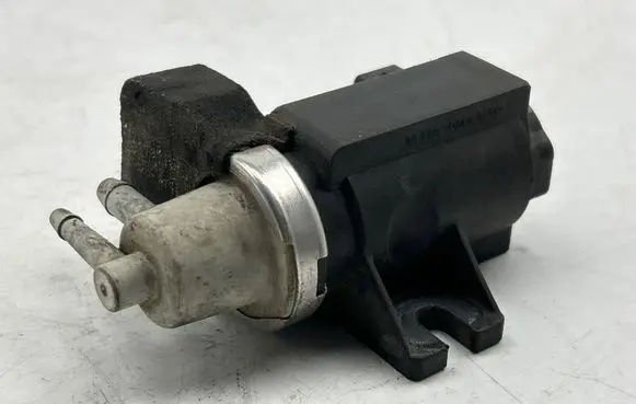 KIA Sorento Turbo solenoid valve 