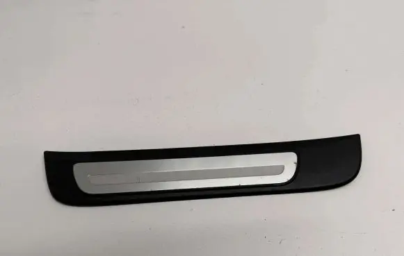 Rear sill trim cover