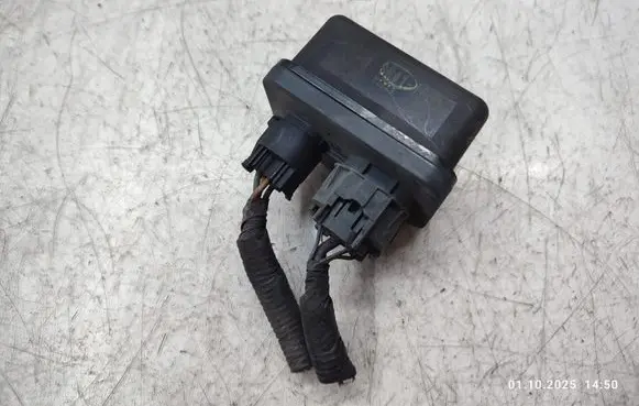 Mazda CX-5 Glow plug pre-heat relay SH0118650