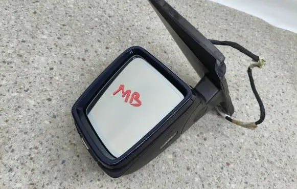 Mercedes-Benz GL X166 Front door electric wing mirror 0023449