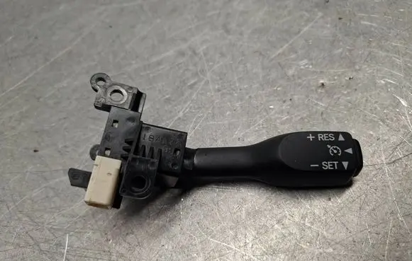 Toyota RAV 4 (XA30) Cruise control stalk 18A174