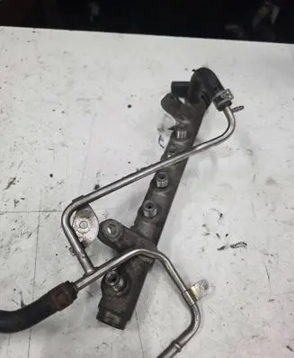Volkswagen Golf VI Fuel main line pipe 03L089G