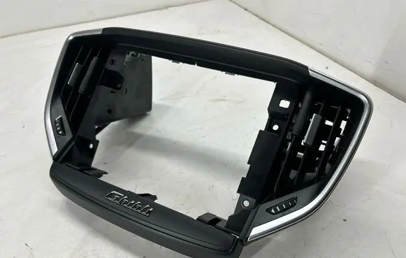 Maserati Ghibli Radio/GPS head unit trim 670066392