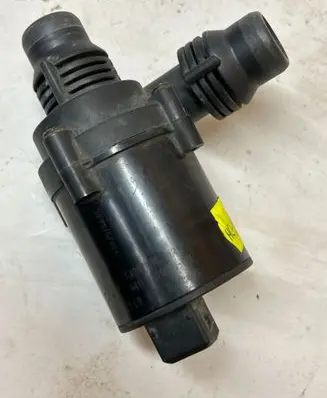 Mini Cooper Hatch Hardtop Water pump 64118381989 171205