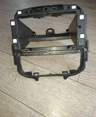 Renault Trafic III (X82) Radio/GPS head unit trim 678704840R