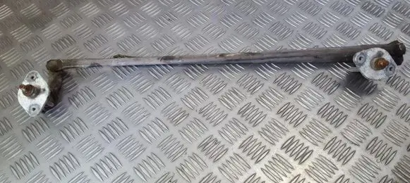 Mazda 626 Front wiper linkage and motor
