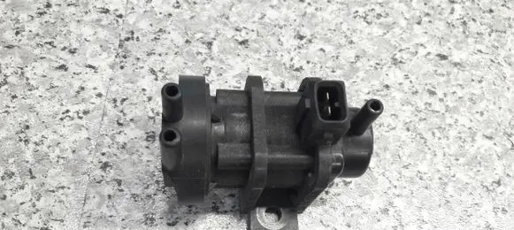 Mitsubishi Carisma Valve vacuum 7700874764