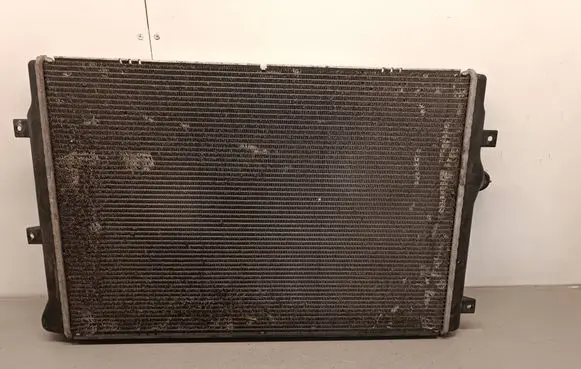 Audi A3 S3 8P Coolant radiator 1K0121251DM