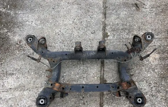 BMW 3 E90 E91 Rear axle beam 