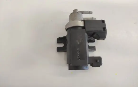 KIA Sorento Turbo solenoid valve 72190316