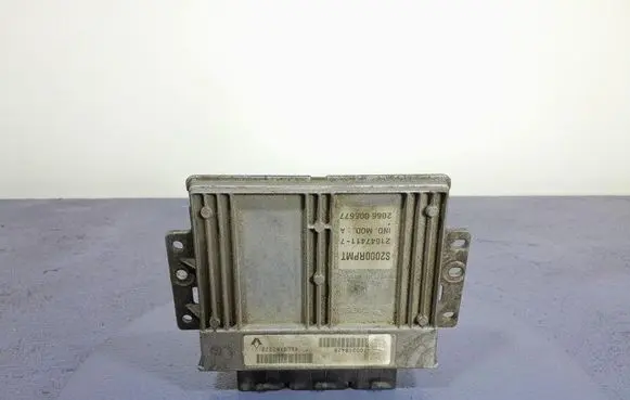 Renault Vel Satis Engine control unit/module ECU 8200162222