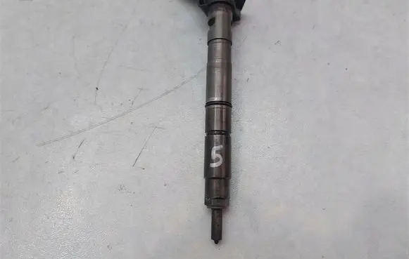 Audi A6 S6 C6 4F Fuel injector 059130277AC