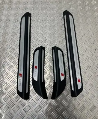 Audi Q5 SQ5 Front sill trim cover 8R0853374G 8R0853376G 8R0853375G