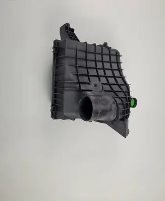 Mercedes-Benz Vito Viano W638 Air filter box A0000903801