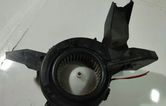 Citroen C4 Grand Picasso Heater fan/blower 1735100000