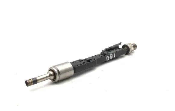 BMW 4 F32 F33 Fuel injector 13647639994 10213541