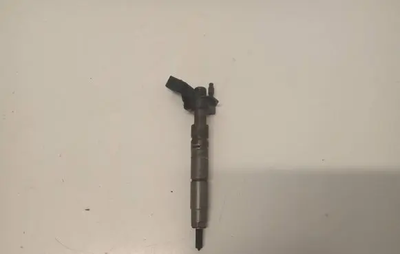 Mercedes-Benz S W222 Fuel injector A642070 04411602