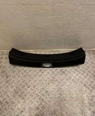 KIA Sportage Trunk/boot sill cover protection 857703u010