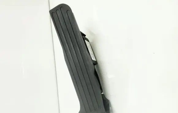 Volkswagen PASSAT B7 USA Accelerator throttle pedal 1K1723503AR 6PV93410006