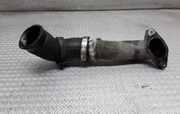 Nissan Primera Engine coolant pipe/hose