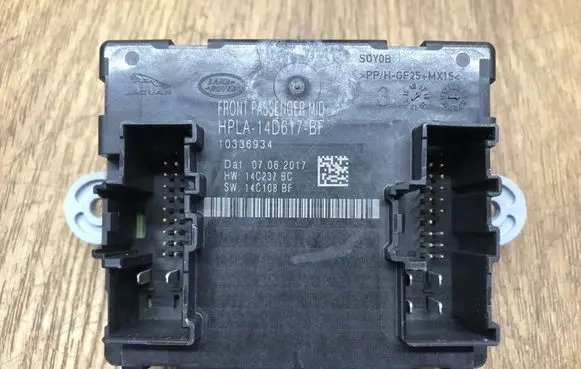 Land Rover Discovery 5 Door control unit/module HPLA14D617BF
