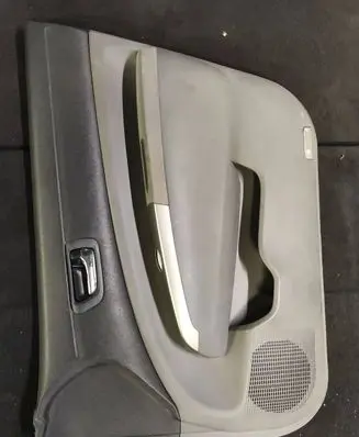 Toyota Prius (XW20) Front door card panel trim