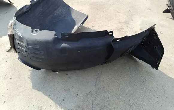 Volkswagen Golf VII Front wheel arch liner splash guards 5G0805977C