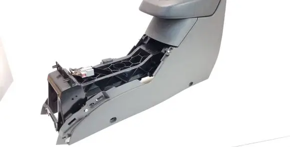 Ford Kuga I Armrest 3M5XR045M62 7M51R045M62ADW 7M5X044C16AAW
