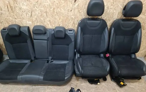 Citroen C4 II Seat and door cards trim set 