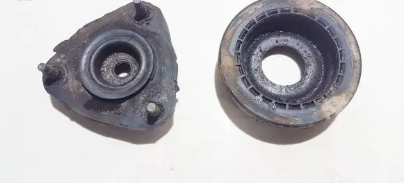 Ford Mondeo Mk III Coil spring mount 