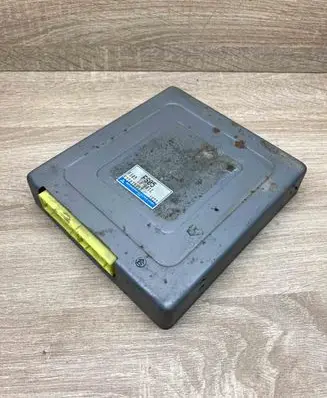 Mitsubishi Carisma Engine control unit/module ECU FS0518881C E2T03591T FS05