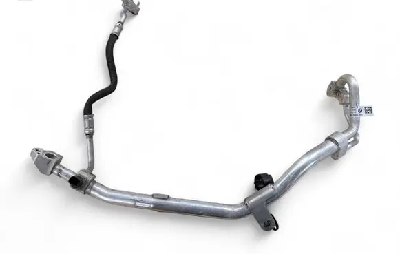 Air conditioning (A/C) pipe/hose