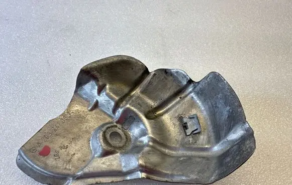 Mercedes-Benz CLK A209 C209 Engine splash shield/under tray A2032410634