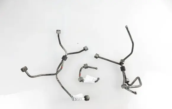 Peugeot 607 Fuel injector supply line/pipe 