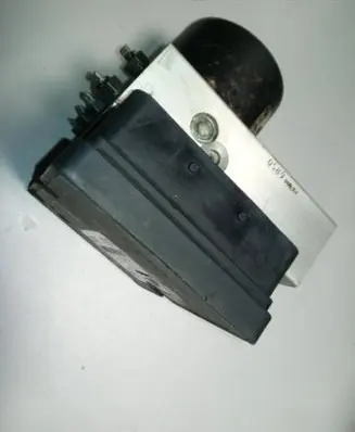 Volkswagen Transporter - Caravelle T5 ABS Pump 7H0614111 7H0907379