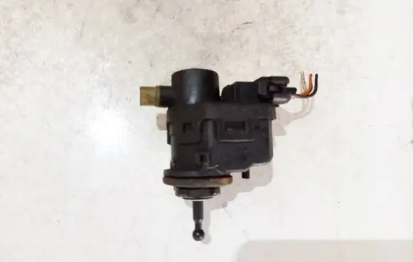 Renault Clio II Headlight level adjustment motor 7700420737