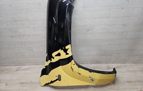 Volkswagen Amarok Fender 2H0821152
