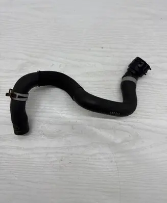 BMW 5 F10 F11 Engine coolant pipe/hose 187098 15476810 9170347