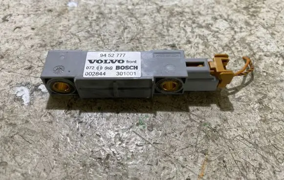 Volvo V70 Airbag deployment crash/impact sensor 9452777 002844 301001