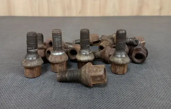 Mercedes-Benz Citan W415 Nuts/bolts 