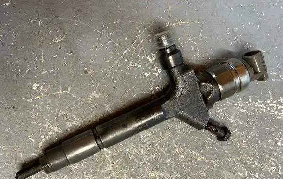 Mazda 6 Fuel injector RF7J13H50 578007G07535