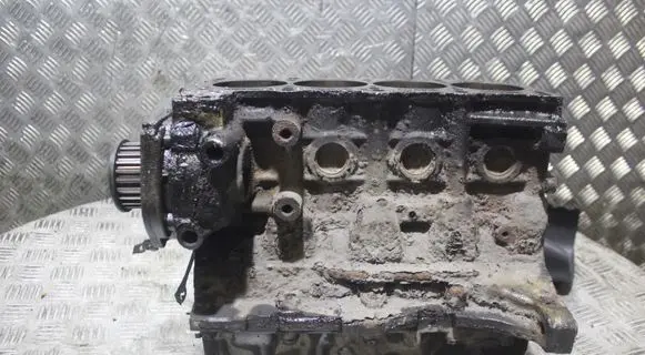 Alfa Romeo Mito Engine block 