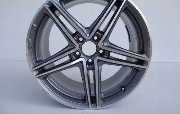 R19 alloy rim