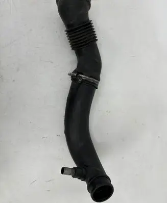 Volvo XC90 Intercooler hose/pipe 30714480