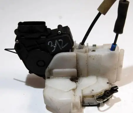 Honda Accord Front door lock