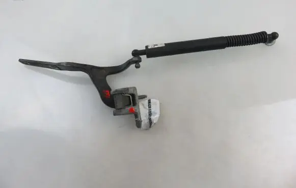 Mercedes-Benz E AMG W211 Tailgate/trunk/boot hinge