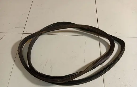 Peugeot 406 Rubber seal front coupe door 