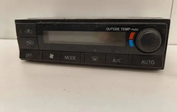 Nissan X-Trail T30 Climate control unit 275008H901 3J1134700