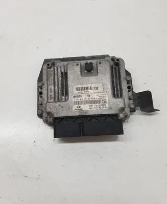 Hyundai Santa Fe Engine control unit/module 0281013584 3911327825