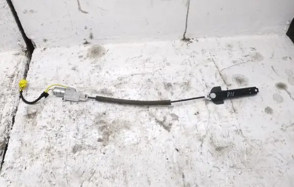 Volkswagen Touareg I Seat belt height adjuster 602040800A 404841